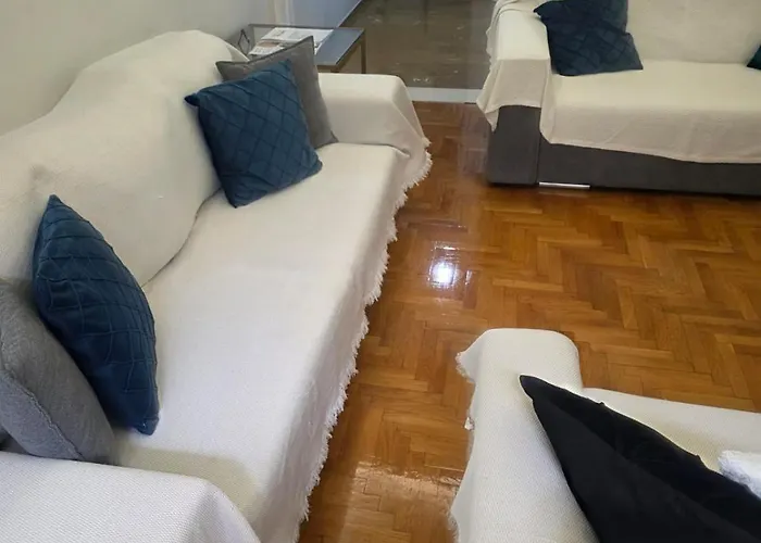 Acropolis Select Flat